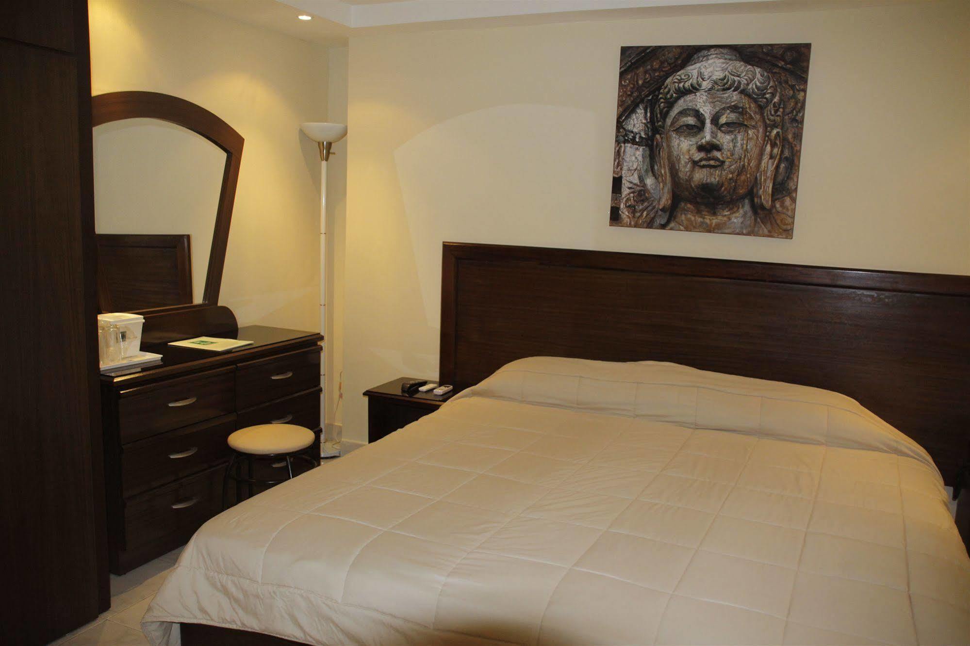 Hotel Roma Plaza Kota Panama Bagian luar foto
