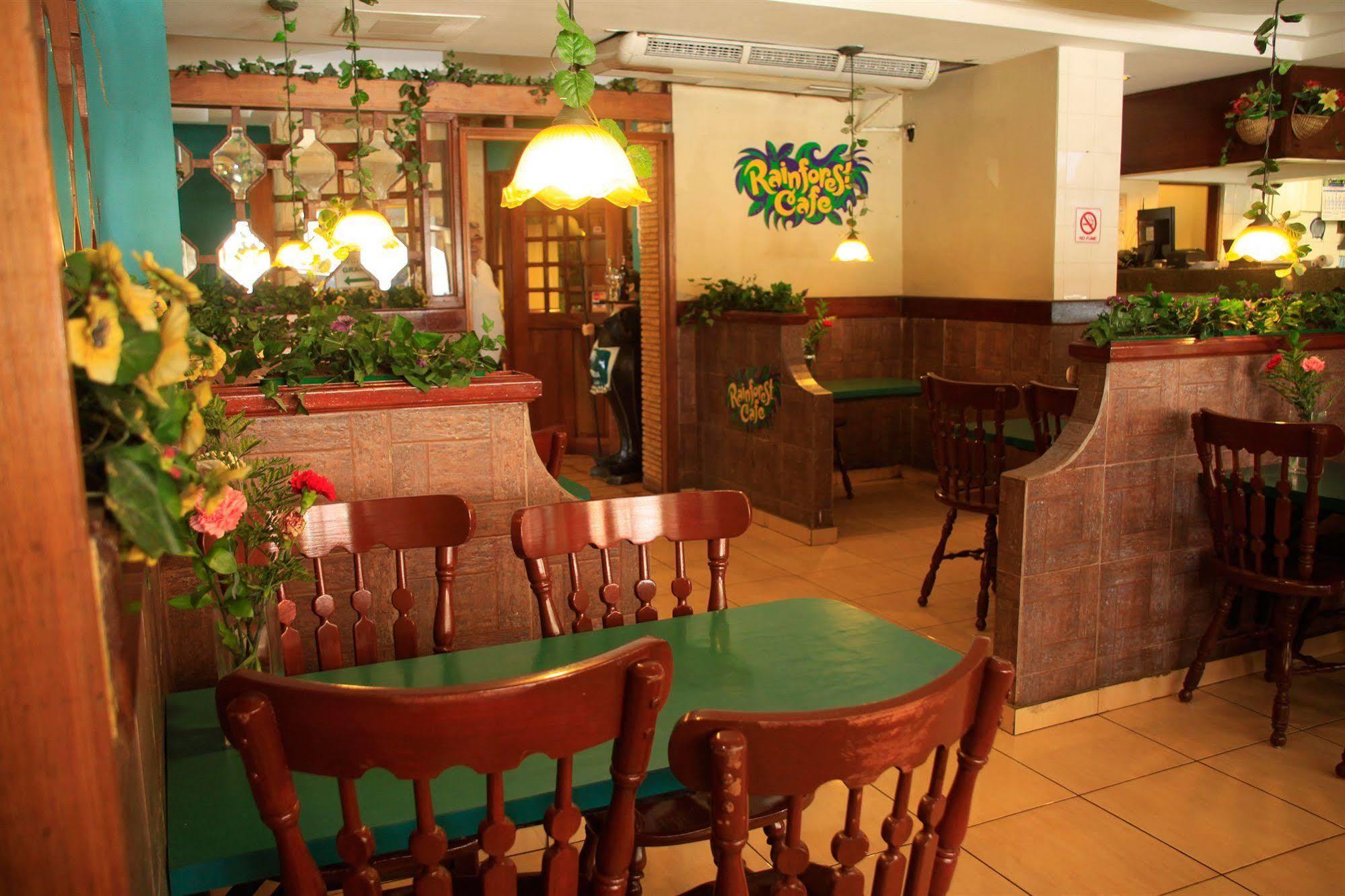 Hotel Roma Plaza Kota Panama Bagian luar foto